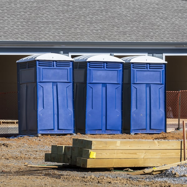 how can i report damages or issues with the portable restrooms during my rental period in Del Rey CA